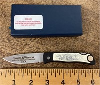NEW Smith & Wesson folding knife