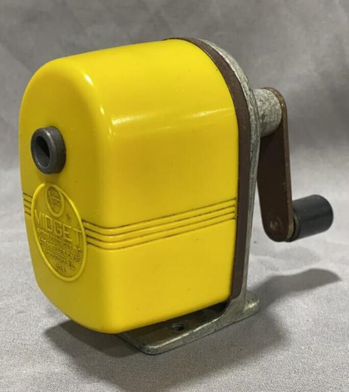 Vtg Midget Pencil Sharpener