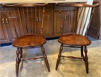 2 Windsor Style Dinette Chairs