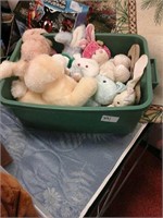 Box lot stuffed animals