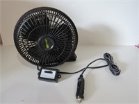 CLIP ON FAN WITH CAR CHARGER