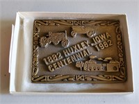 Huxley Centennial commemorative belt buckle, 1982
