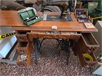 Treadle Singer