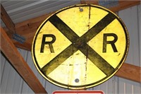 ROUND YELLOW RR SIGN