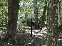 WATERFRONT HOME ON KENTUCKY LAKE LOT PRIVATE DOCK