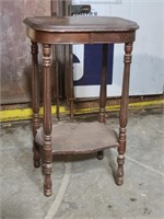 Wood End Table 17x14x28"