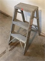 Small Folding Step Ladder - 29"H