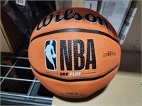 Wilson NBA DRV Plus Basketball 6