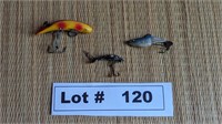 VINTAGE LURES - WOODEN KWIKFISH FLY ROD LURES AND