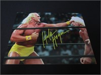 HULK HOGAN SIGNED 8X10 PHOTO WITH COA