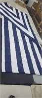 8' x 10' Cotton Area Rug, Navy Blue & White