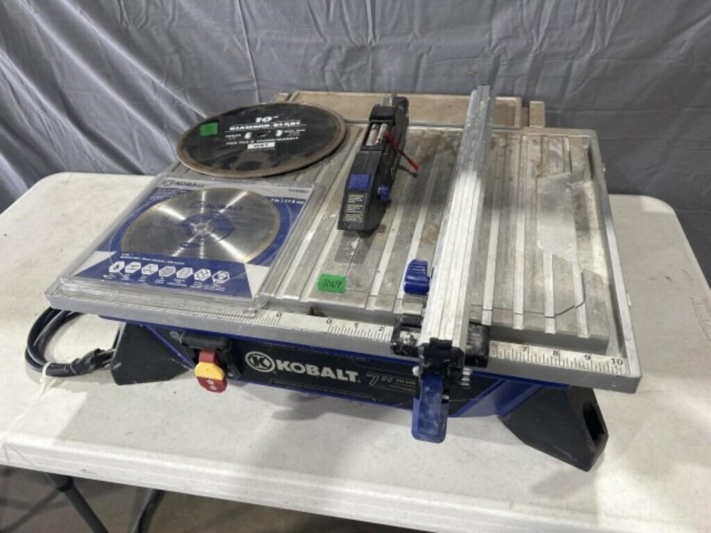 Kobalt 7” tile saw