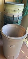 Lot of 7 Plastic Trash Cans & more