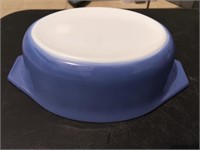 Pyrex Blue 2 Qt. Casserole Dish