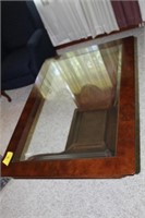 COFFEE TABLE AND 2 MATCHING END TABLES