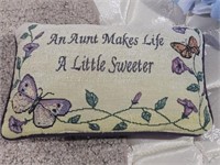 An Aunt Makes Life A Little Sweeter Pillow