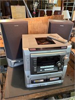 Aiwa Stereo CD/Tape Player