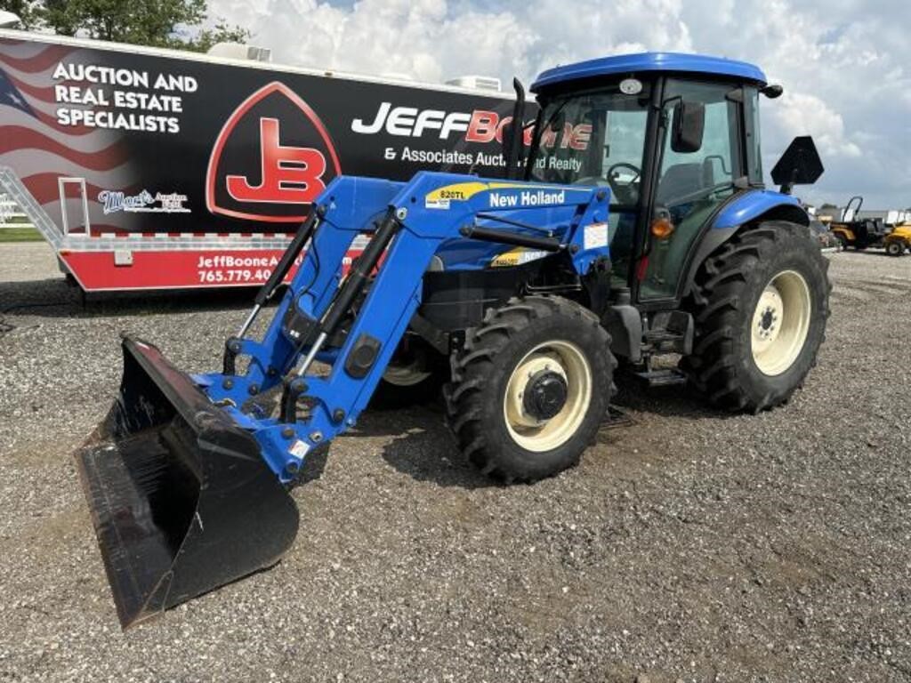 New Holland TD5050 w/ 820TL Loader