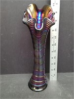 Carnival Imperial Amethyst Ripple Vase