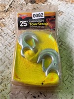 25 ft tow strap with hooks- new
