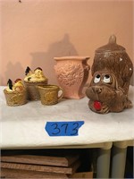 USA Dog Cookie Jar, McCoy Vase, +