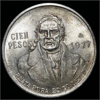 1977 72% SILVER MEXICAN CIEN PESOS NEAR UNC COIN