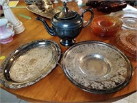 lot of ep.copper 2 plates and tea pot