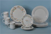 Oneida Plates and Cups