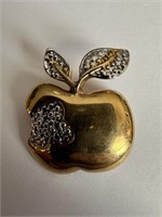 VTG APPLE BROOCH PIN