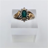 14k Emerald Ladies Ring