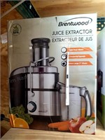 Brentwood juice extractor