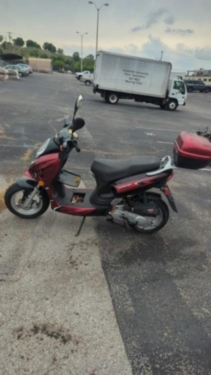 Challenger Scooter