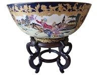 Nian Zhi Qianlong Porcelain Chinese Export Famille