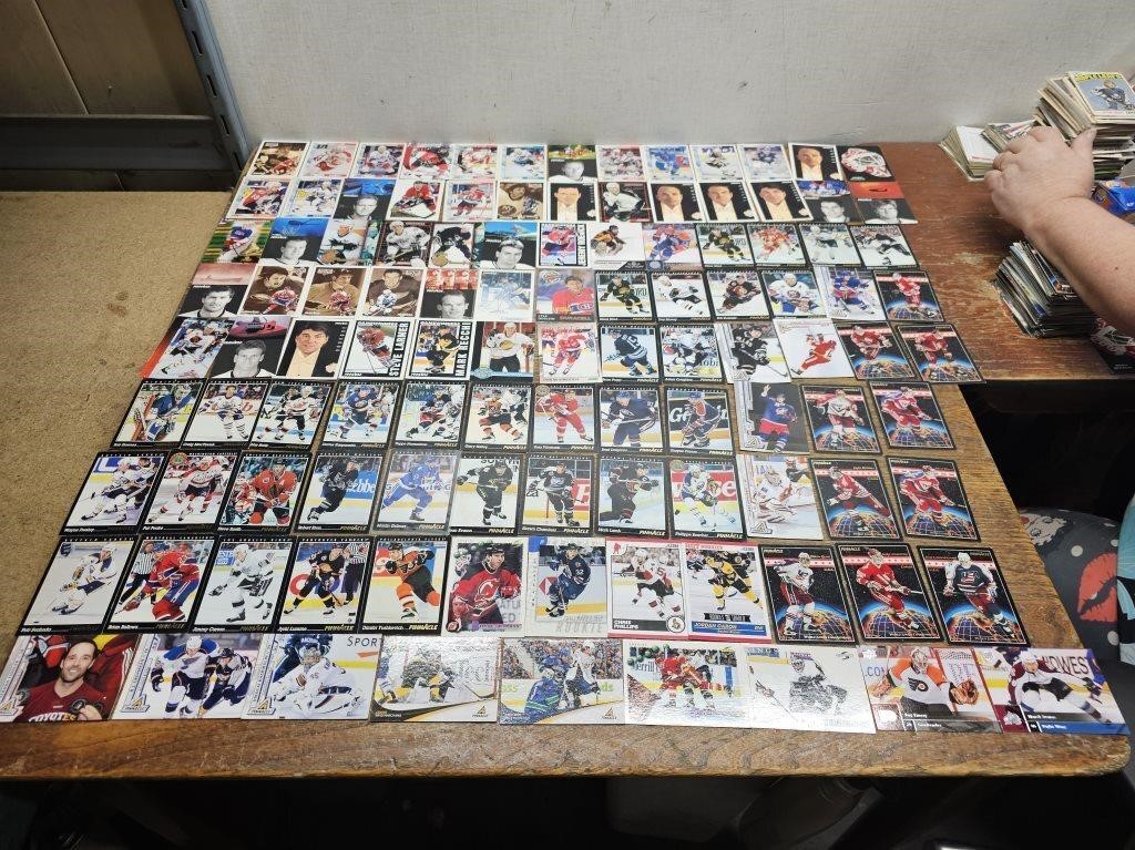 Vintage - Collector HOCKEY & BASBALL Cards NEW & Opened + Mo