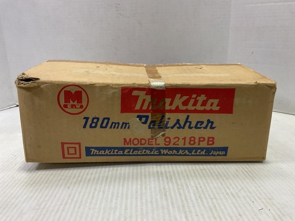 MAKITA MODEL 9218PB 180MM POLISHER IN ORIGINAL BOX