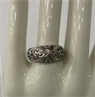 Sterling Silver Ring- Size 8