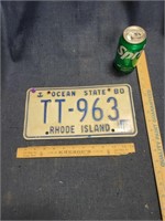 1980  Rhode Island License Plate