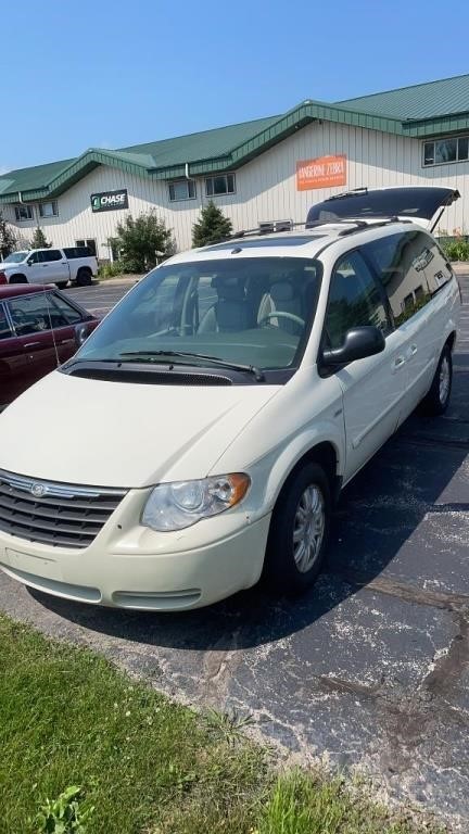 2007 Chrysler Town & Country Touring Ed