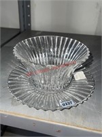 Heisey Ridgeleigh Glass Bowl with under plate