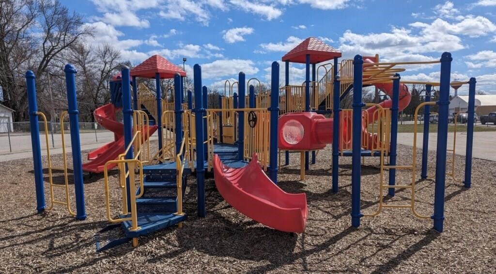 West Fork Elem. School Playground Equip. On Line Auction