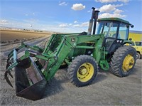 John Deere 4450 MFD Tractor/Loader