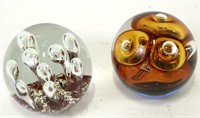 SET OF TWO ART GLASS PAPERWEIGHT BALLS