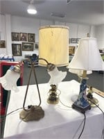 4 ASSORTED LAMPS