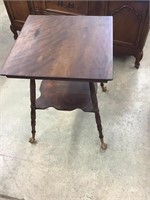 Very nice parlor table with ball n claw feet