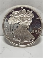 1 Troy Oz Silver Eagle Design Round