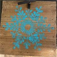 Wooden 6x6 Western Decor with Snowflake