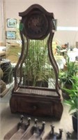 DECORATIVE BIRDCAGE CLOCK