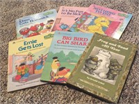 ASSORTED SESAME STREET BOOKS & FROG AND TOAD