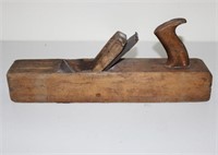 ANTIQUE WOODEN ROB T. SORBY JACK PLANE