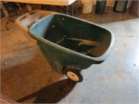 Step 2 Yard About Garden Cart -  Holds 6.0 Cu. Ft